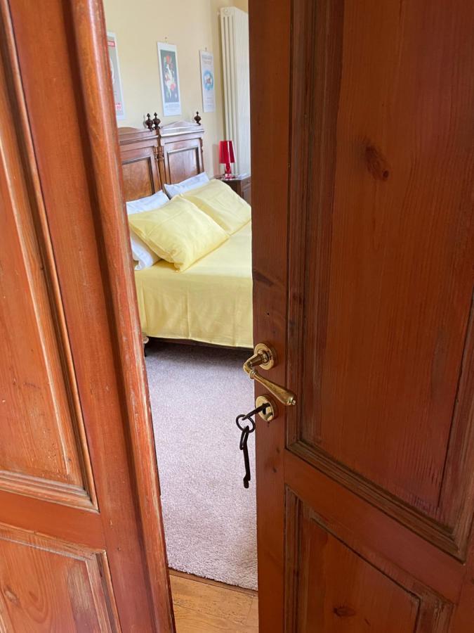 Dimora Fiorita Junior My Holiday Home Varallo Ngoại thất bức ảnh